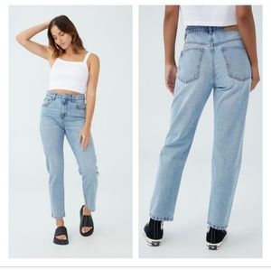 Cotton On Mom Jeans Size 8 Blue Denim Cotton High Rise Tapered Leg